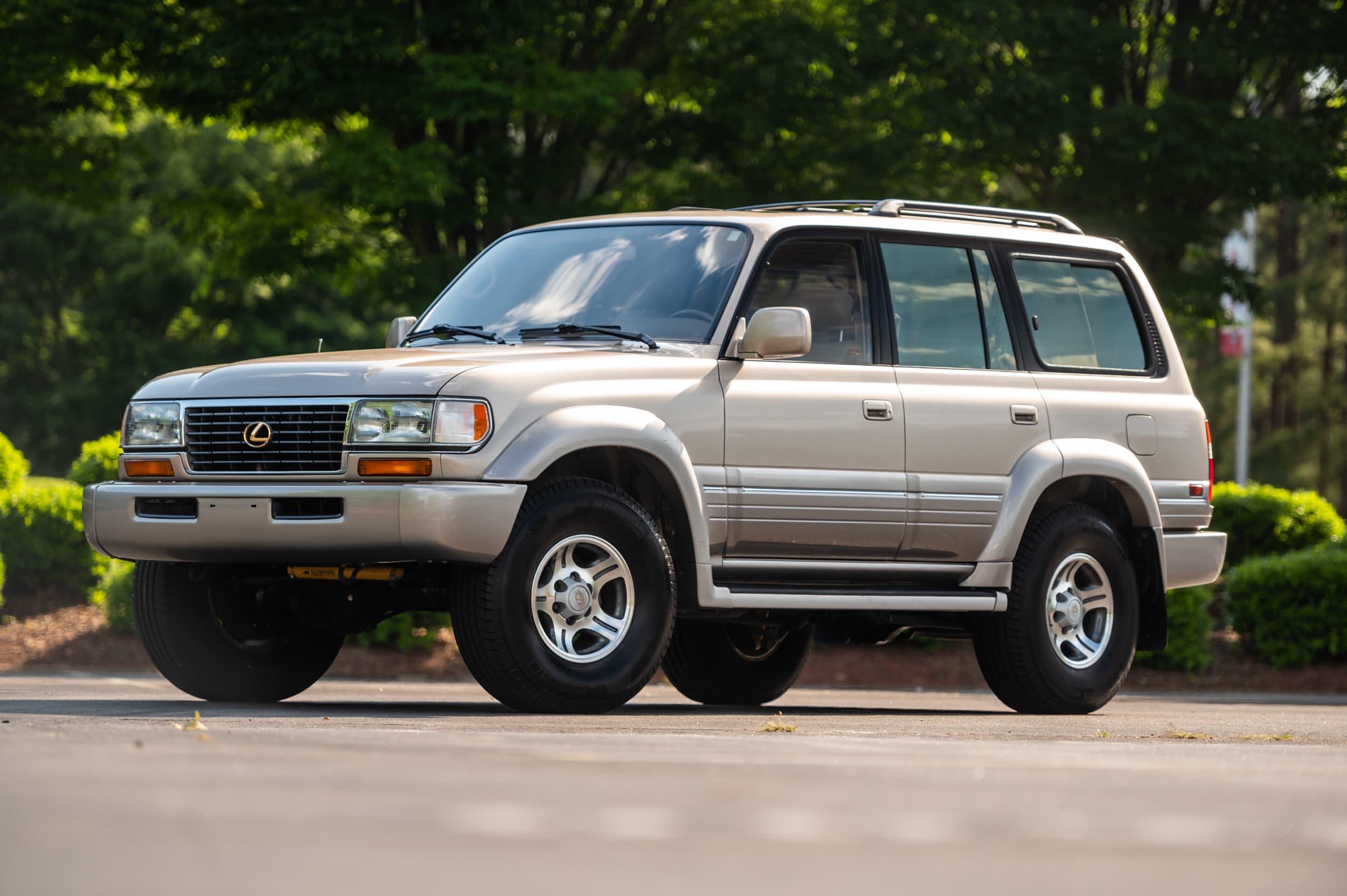 37k-Mile 1997 Lexus LX450