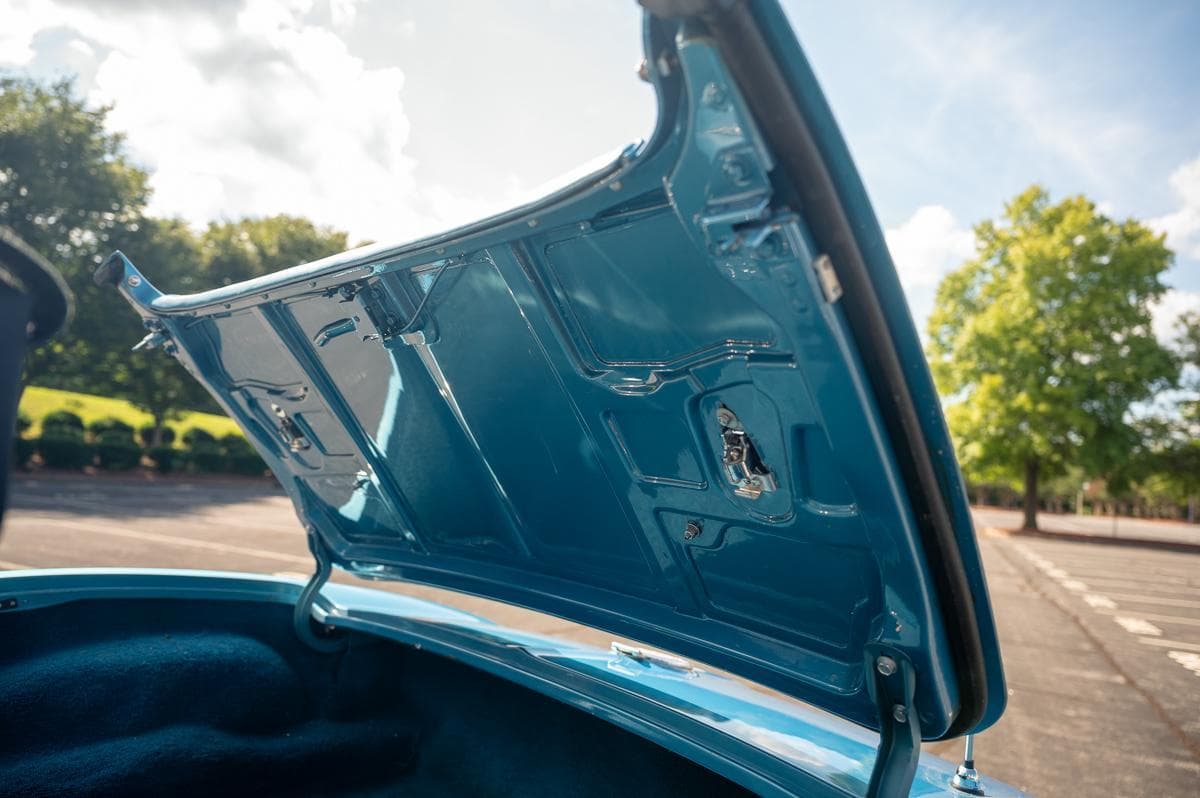 1965 Chevrolet Corvette Sting Ray