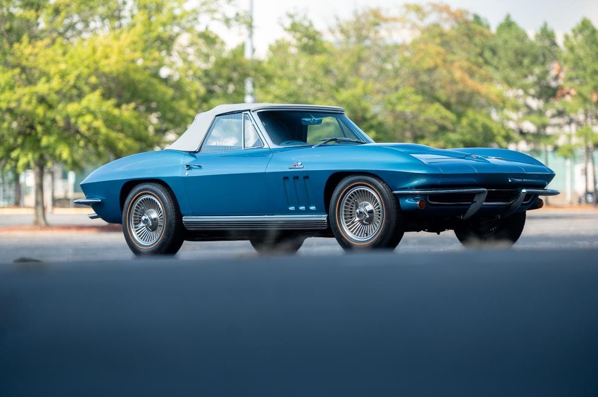 1965 Chevrolet Corvette Sting Ray