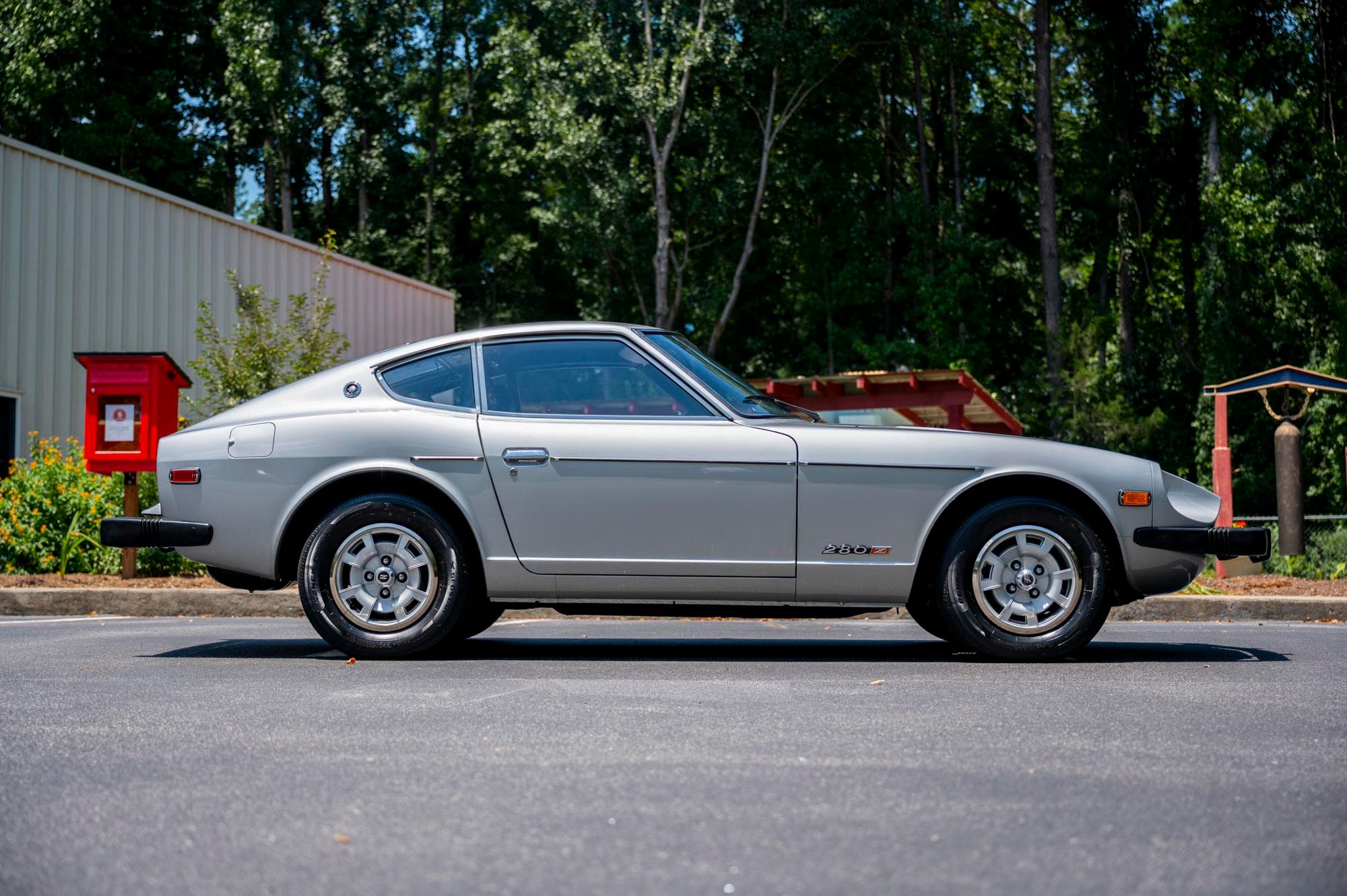 8k-Mile 1977 Datsun 280z