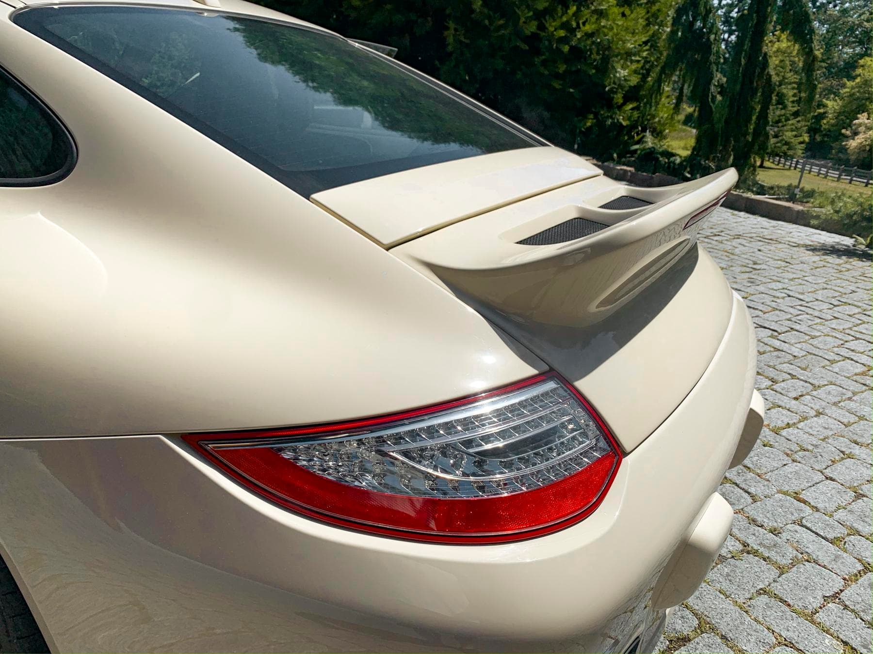 6k-Mile 2011 Porsche 911 Turbo S
