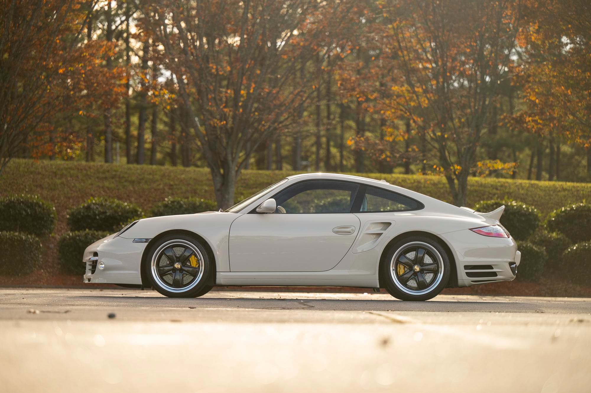 6k-Mile 2011 Porsche 911 Turbo S