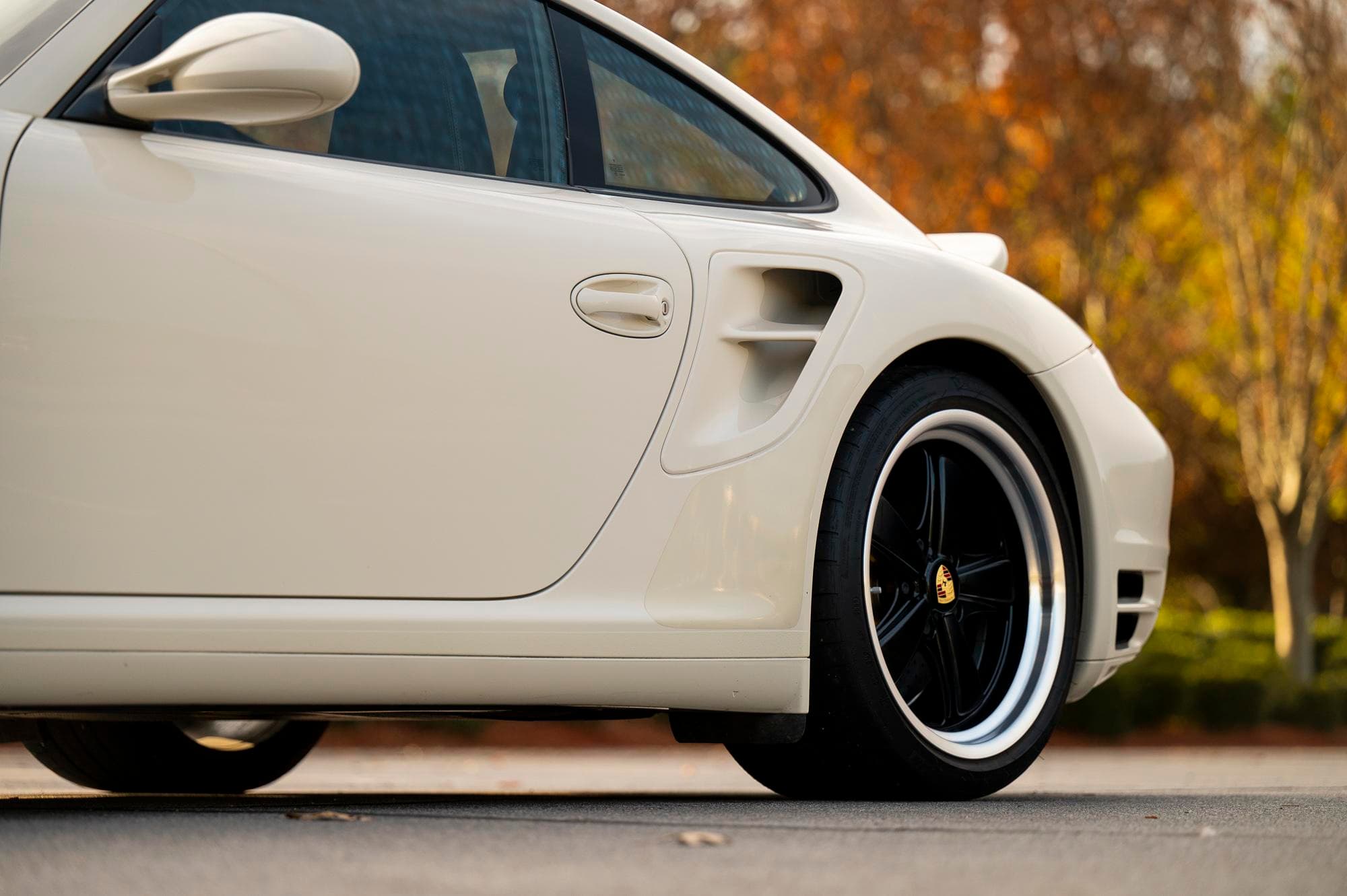 6k-Mile 2011 Porsche 911 Turbo S