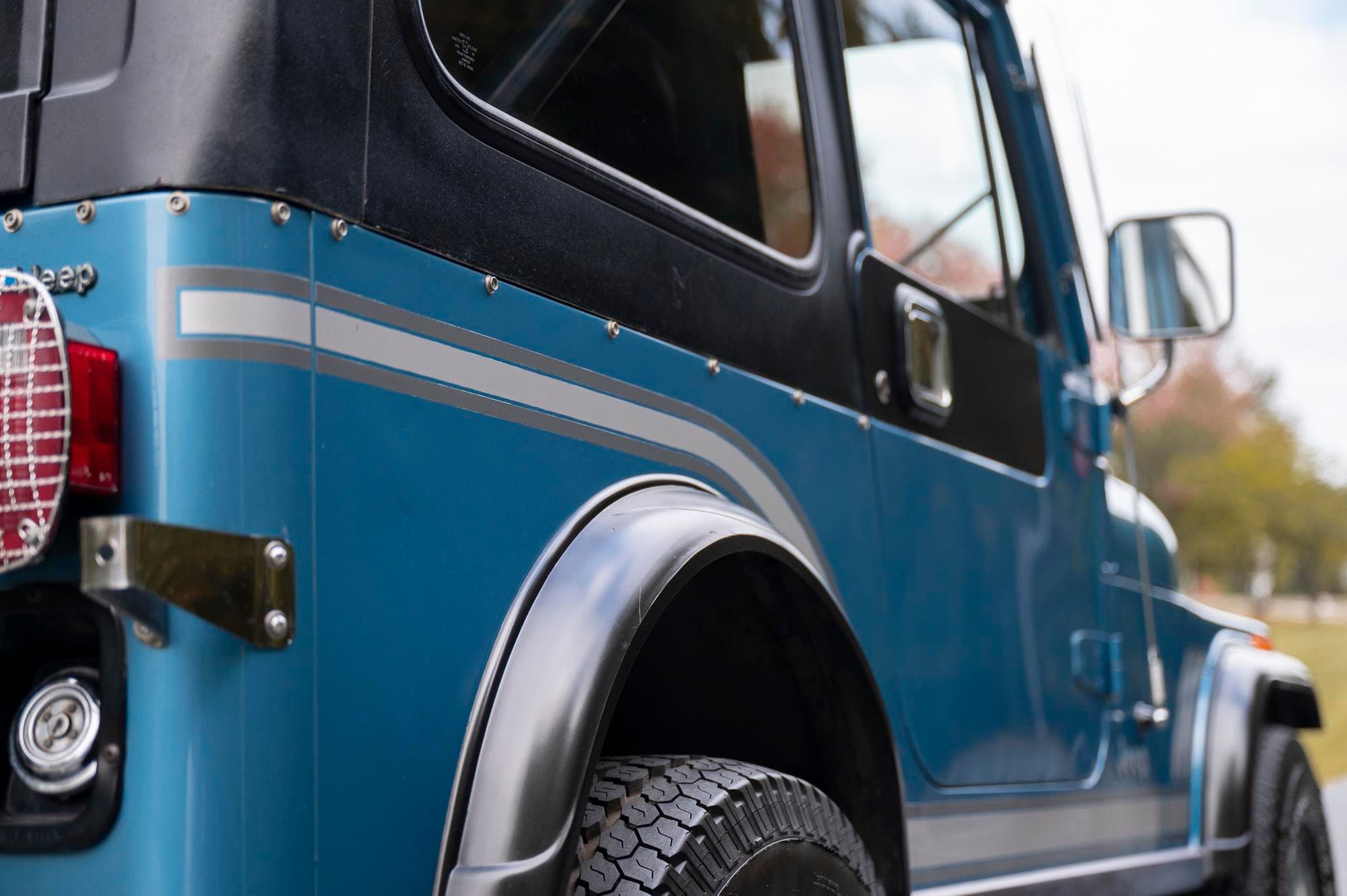 32k-Mile 1986 Jeep CJ-7 Laredo