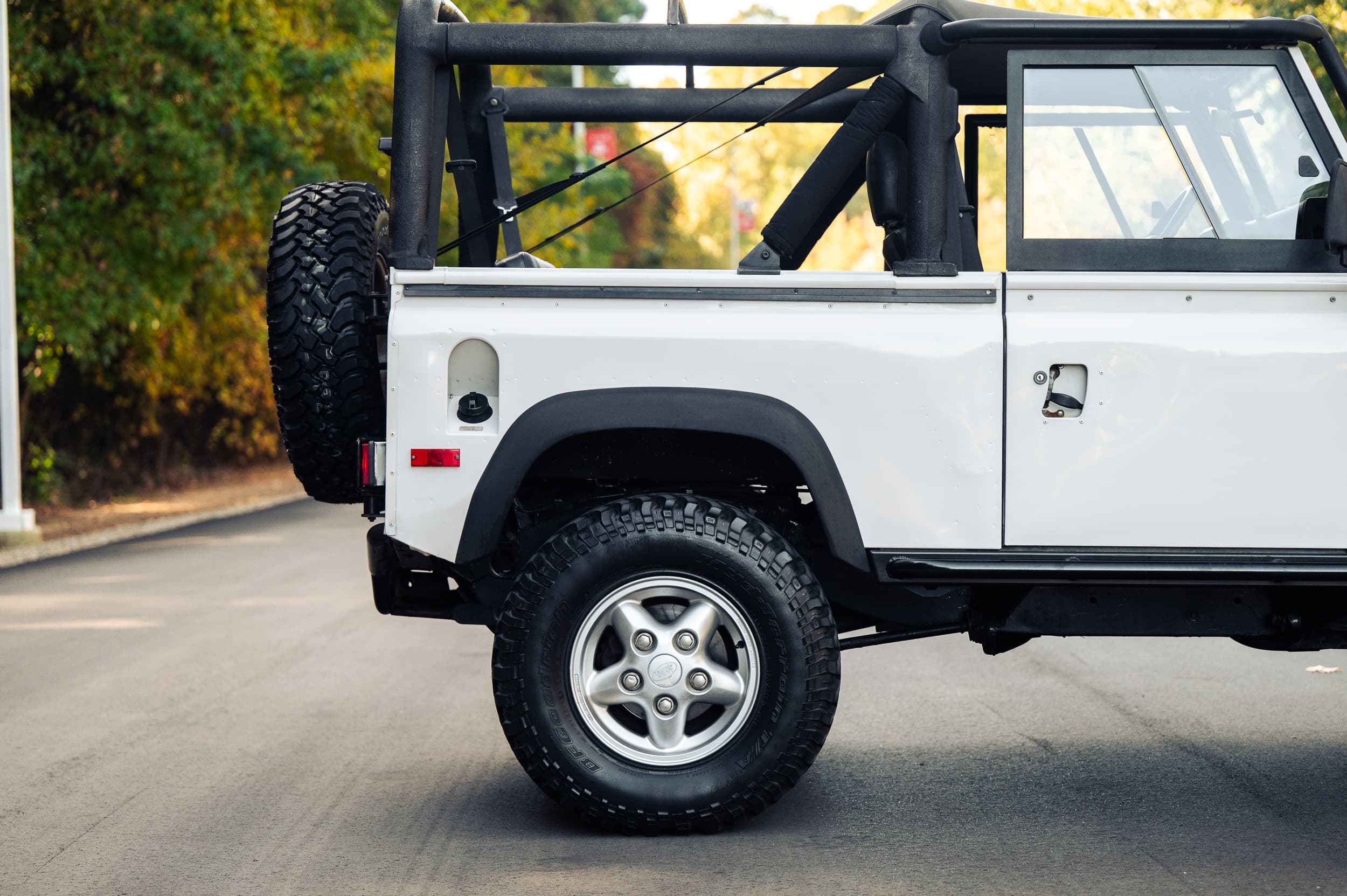 51k-Mile 1994 Land Rover Defender 90 NAS