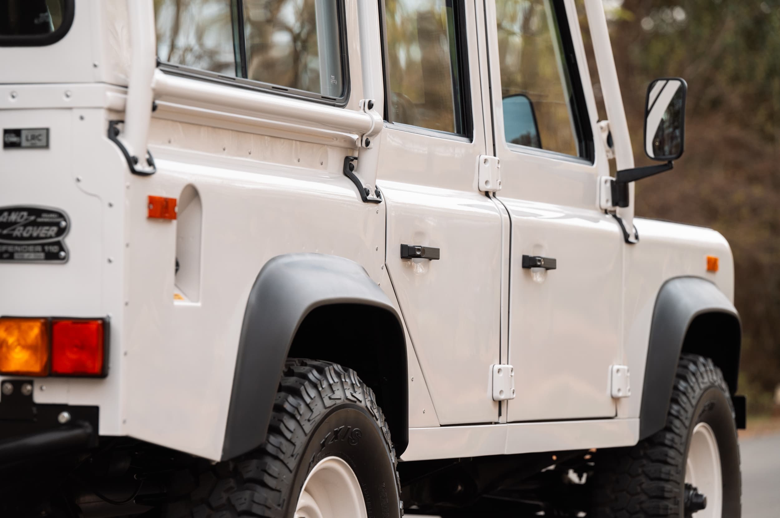 1993 Land Rover Defender 110 NAS